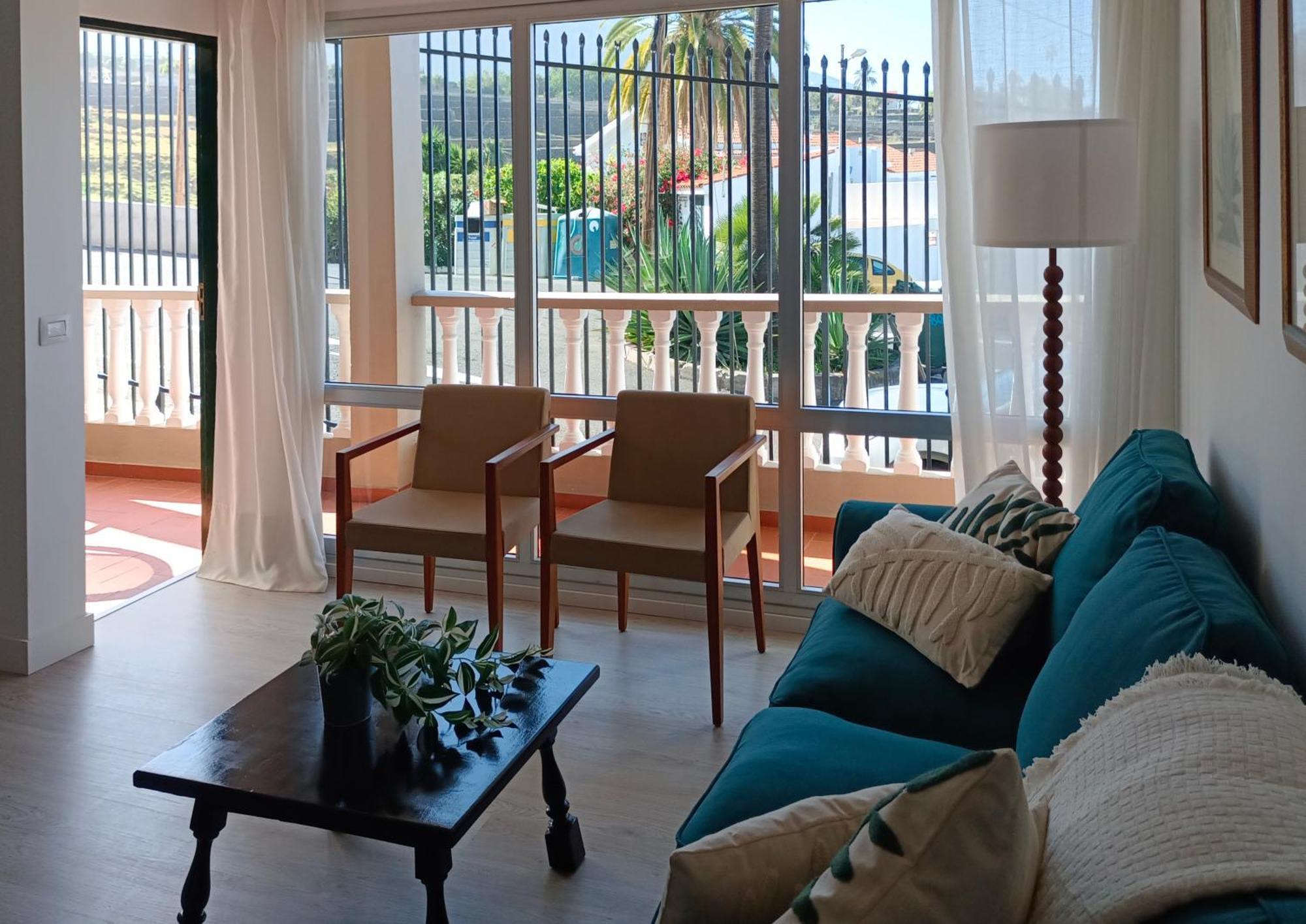 לוס ריאלחוס Apartamento Tajinaste Con Vistas Al Mar Y La Montana Y Wifi Gratis מראה חיצוני תמונה