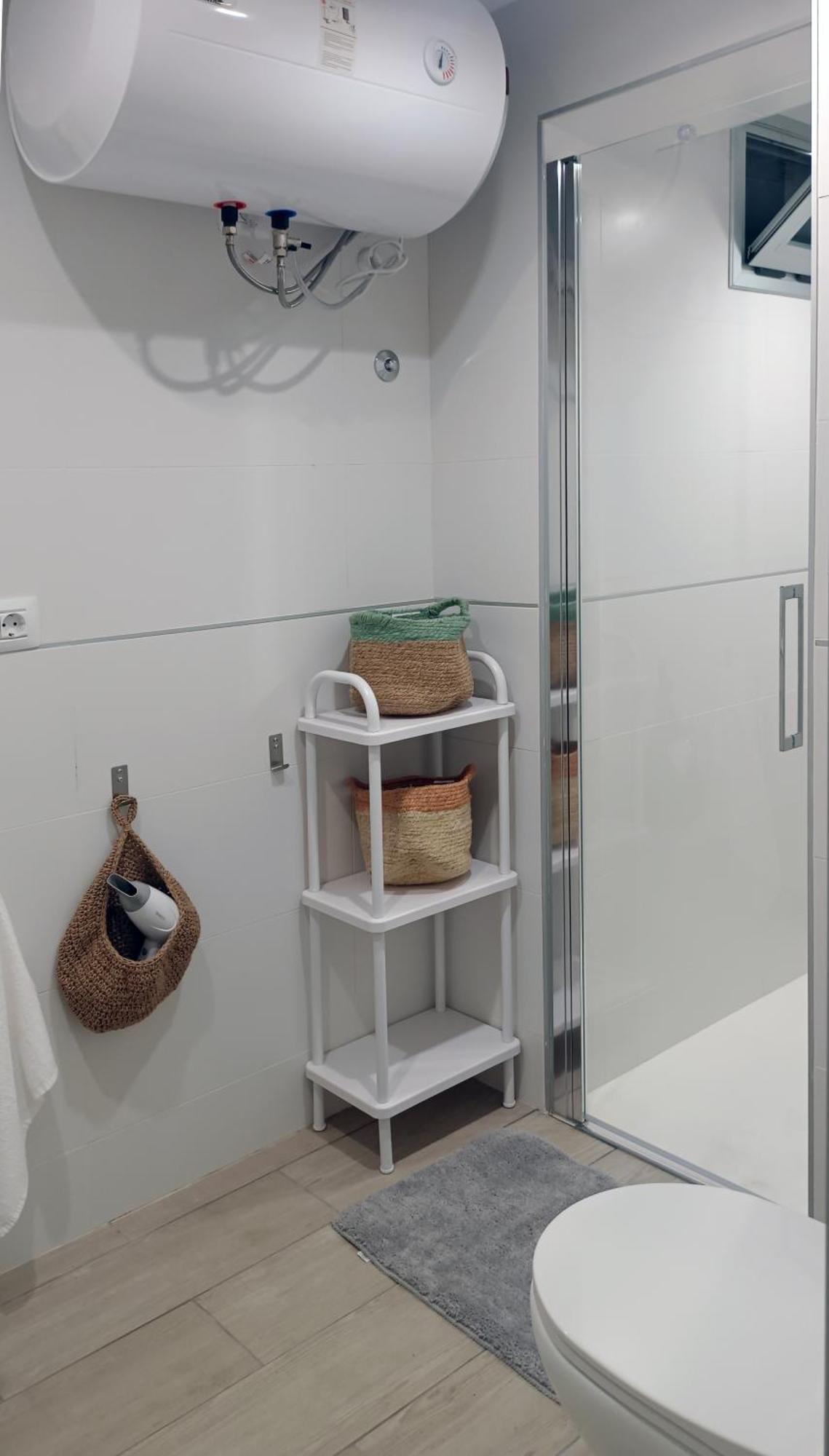 לוס ריאלחוס Apartamento Tajinaste Con Vistas Al Mar Y La Montana Y Wifi Gratis מראה חיצוני תמונה